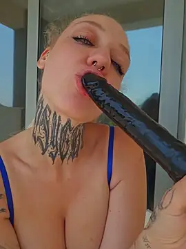 Valery_Venom élő XXX-chatje