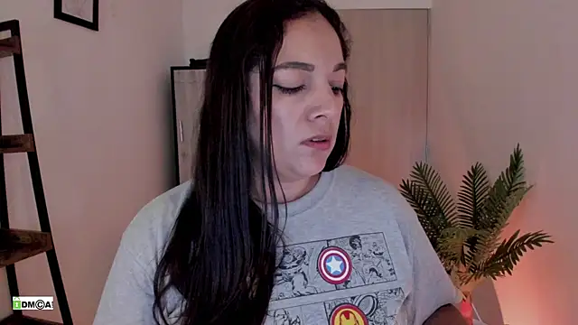 urcute_kitten's Live XXX Chat