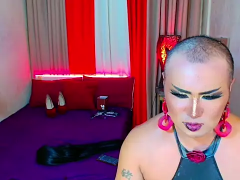 Wildest_Slave_Huntress' Live XXX Chat