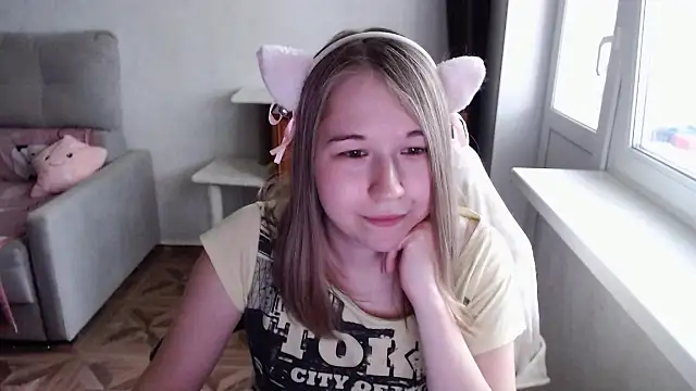 Emily-Way élő XXX-chatje