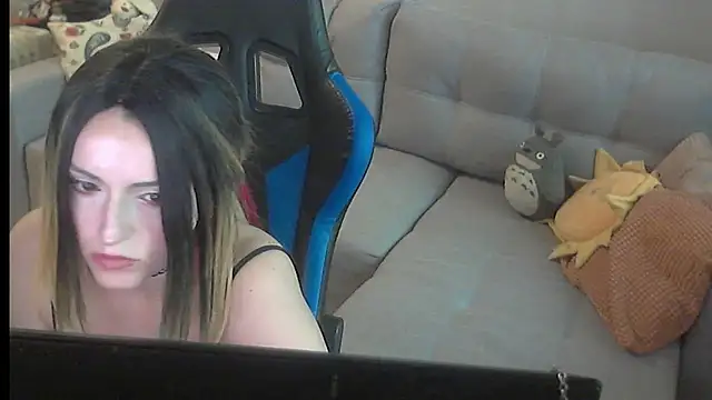 Sweet__Nectar élő XXX-chatje