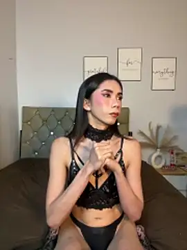 Chat +18 de CassandraLovve ao vivo