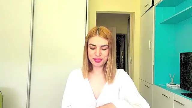 Chat +18 de CasseyParnes ao vivo