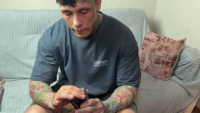 Chat XXX ao vivo de Anubisgods