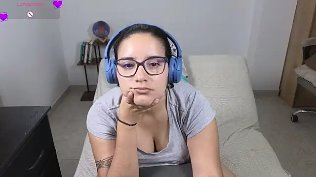 blue__moon_ XXX чат на живо