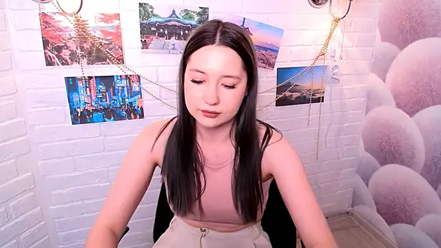Chatroom XXX en direct de Layritta