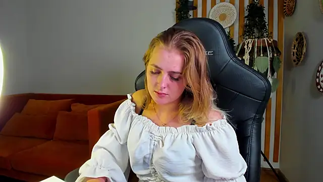 EllaBells 라이브 XXX 채팅
