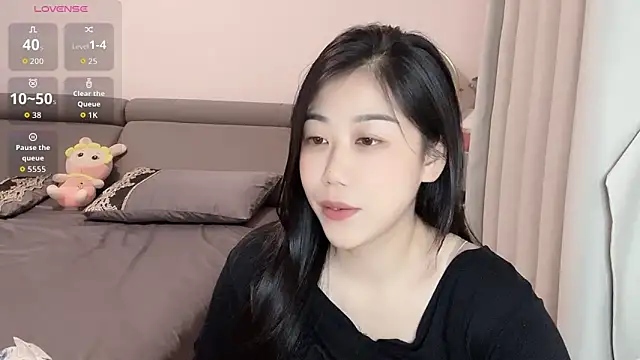 F-Yuwei Live XXX-Chat