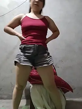 Biva11 Adlı Modelin Canlı XXX Sohbeti