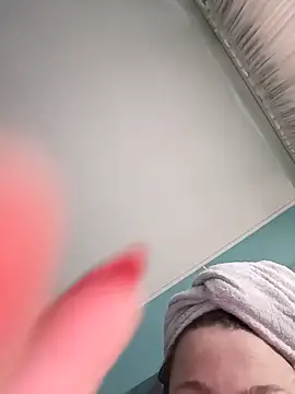 XXX chat uživo modela Emma96_hot
