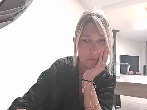 Živý XXX chat SophieTentation