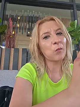 KaylinJan Live XXX Chat