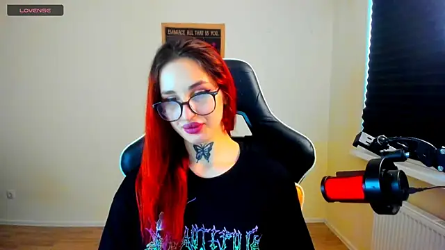 your_tora's Live XXX Chat