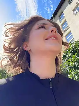 KellyKeler Adlı Modelin Canlı XXX Sohbeti