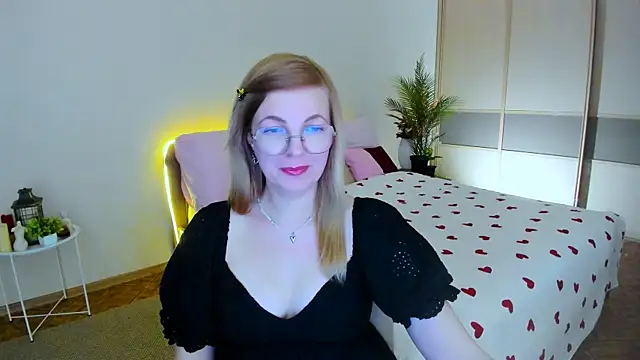 YourUniverser's Live XXX Chat