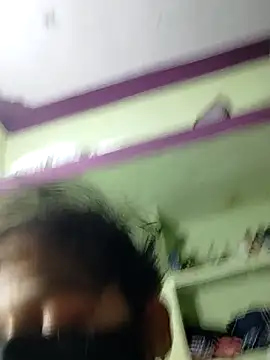 Priyanka_30: απευθείας συνομιλία ΧΧΧ