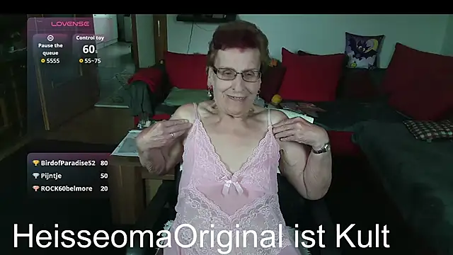 HeisseomaOriginal's Live XXX Chat