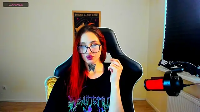 your_tora's Live XXX Chat