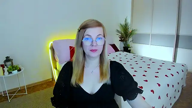 Chatroom XXX en direct de YourUniverser