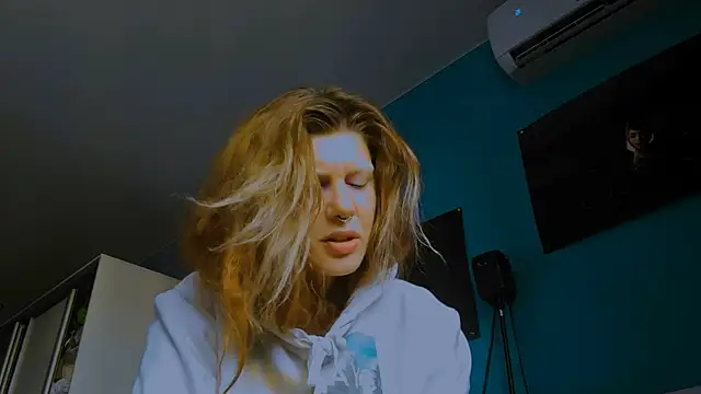 VivienDarkbloom élő XXX-chatje