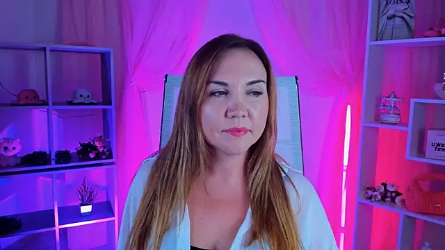 AylaTallow's Live XXX Chat
