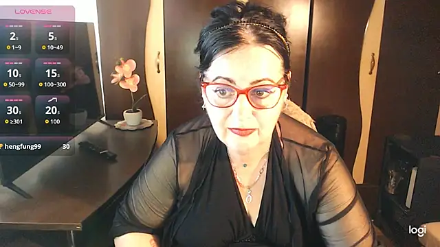 Chat +18 de exiMIlf ao vivo