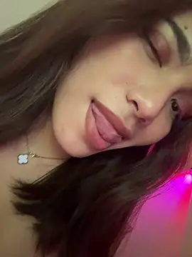 SideChick_Bunny élő XXX-chatje