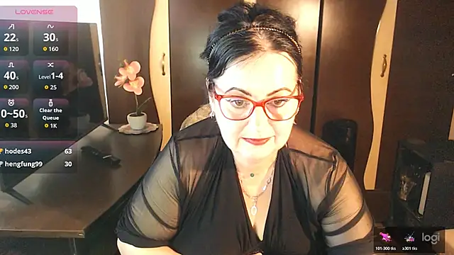 Chat +18 de exiMIlf ao vivo