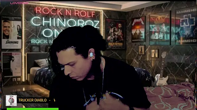 Živý XXX chat chino_roz