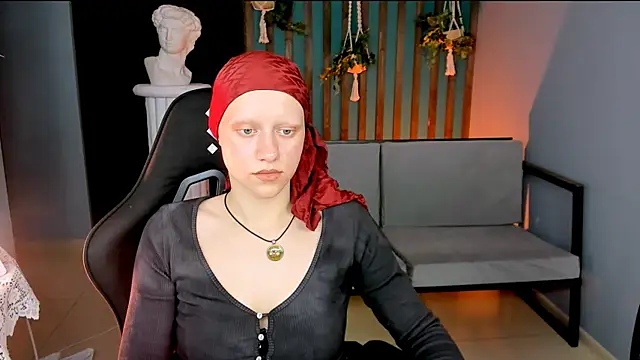 LidaDarknet's Live XXX Chat