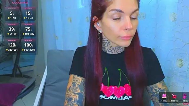 دردشة tattooedBabyy الجنسية المباشرة