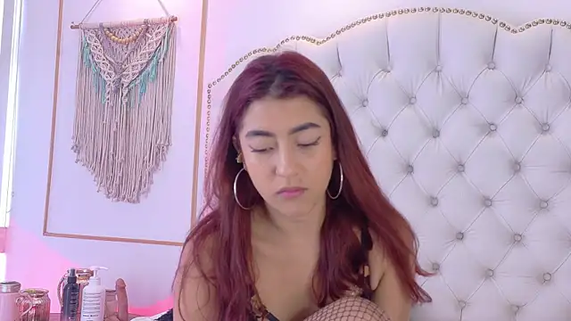 Chat XXX ao vivo de Sara_funy