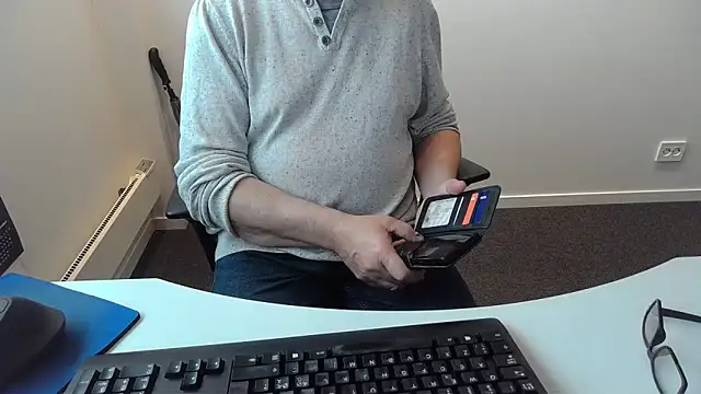 XXX chat uživo modela Buggemann