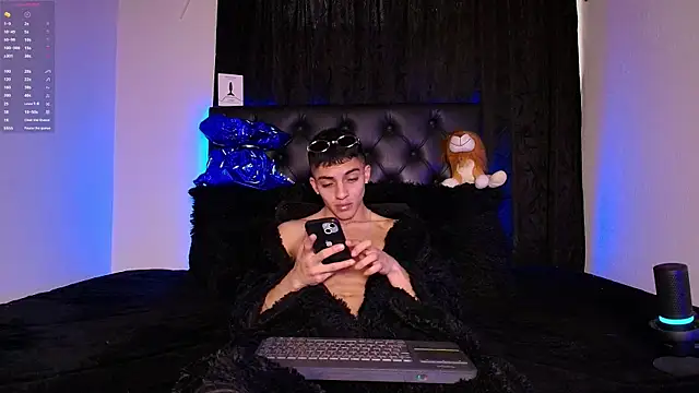 James1lee_ – Naživo XXX chat