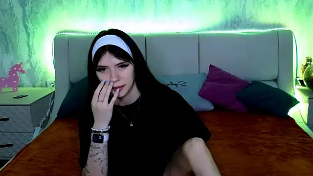Chat +18 de Holly_Beck ao vivo