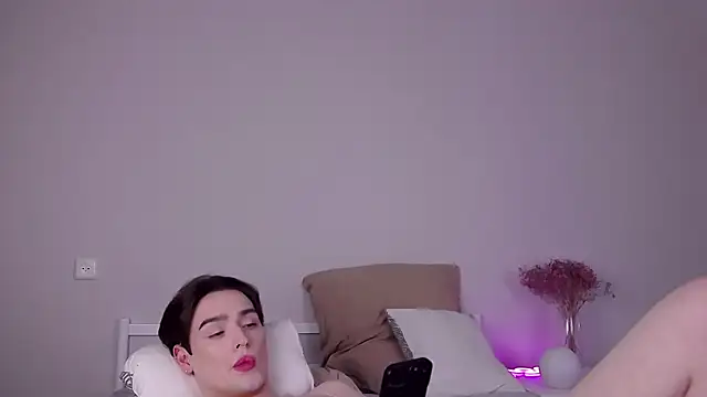 RobbyCharming 即時 XXX 聊天