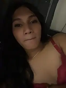 Chat +18 de slutty_aki ao vivo