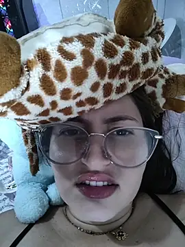 Chat +18 de Fetichista23 ao vivo