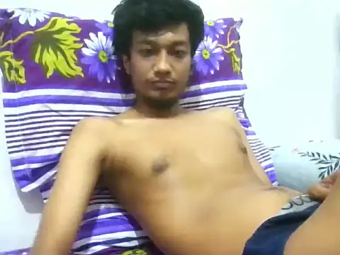 jimnail007 Adlı Modelin Canlı XXX Sohbeti