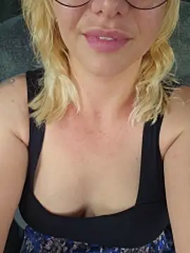 Eleanor_Dream Live XXX-chat