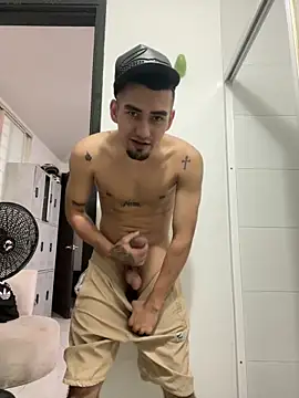 Živý XXX chat royalgirls_x