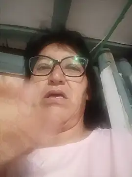 clarita_01's Live XXX Chat