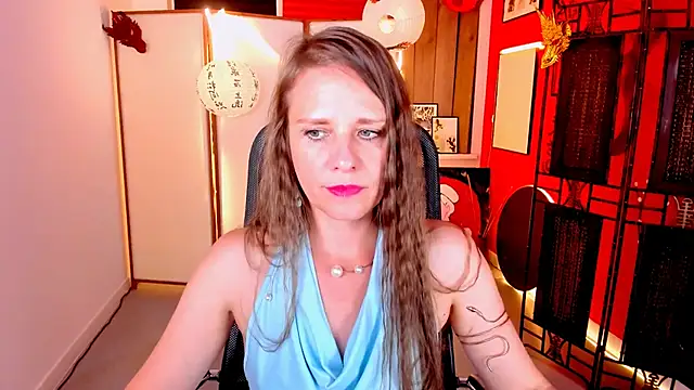 EmiliaBedy's Live XXX Chat