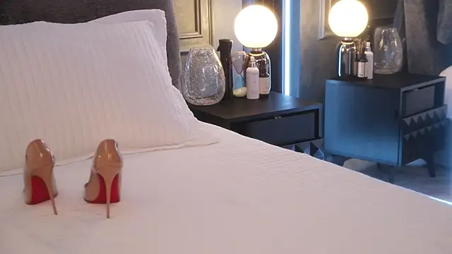 Rikka_Moore 라이브 XXX 채팅