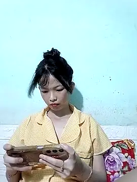 Chammy720 即時 XXX 聊天