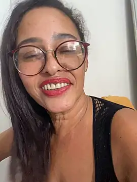 AMYBRASIL 即時 XXX 聊天