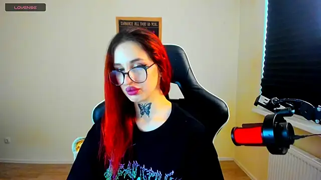 your_tora's Live XXX Chat