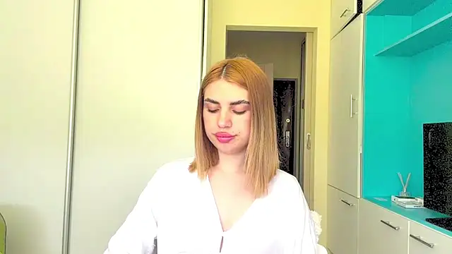 Chat +18 de CasseyParnes ao vivo