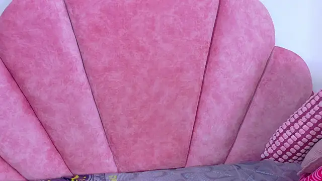 MyApril__ লাইভ XXX চ্যাট