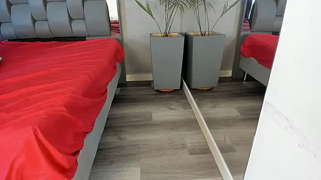 Chatroom XXX en direct de Charlie___Musk